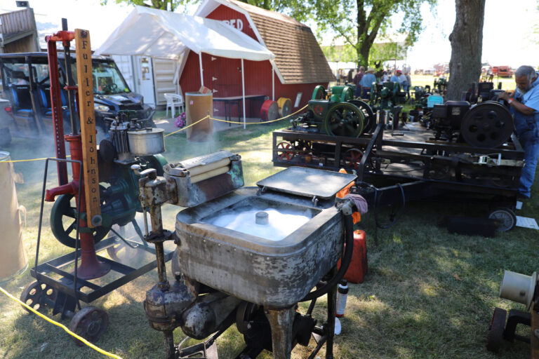Gas-Engines_3086