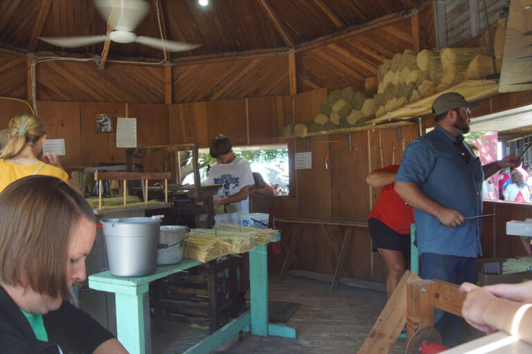 Broom-Factory_06391